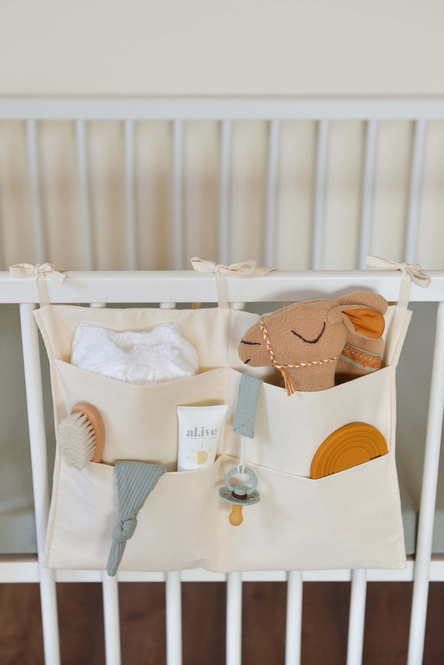 Ivory Quilted Cotton Hanging Crib Organizer