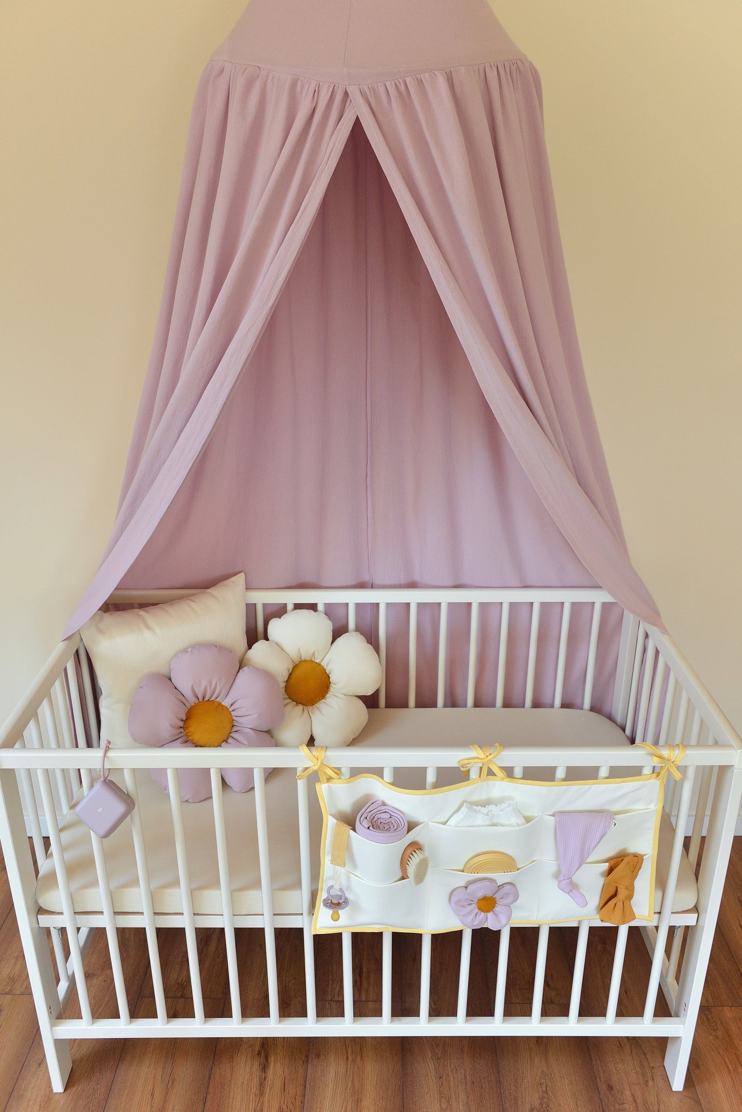 Daisy Decor Pillow in Lilac or White