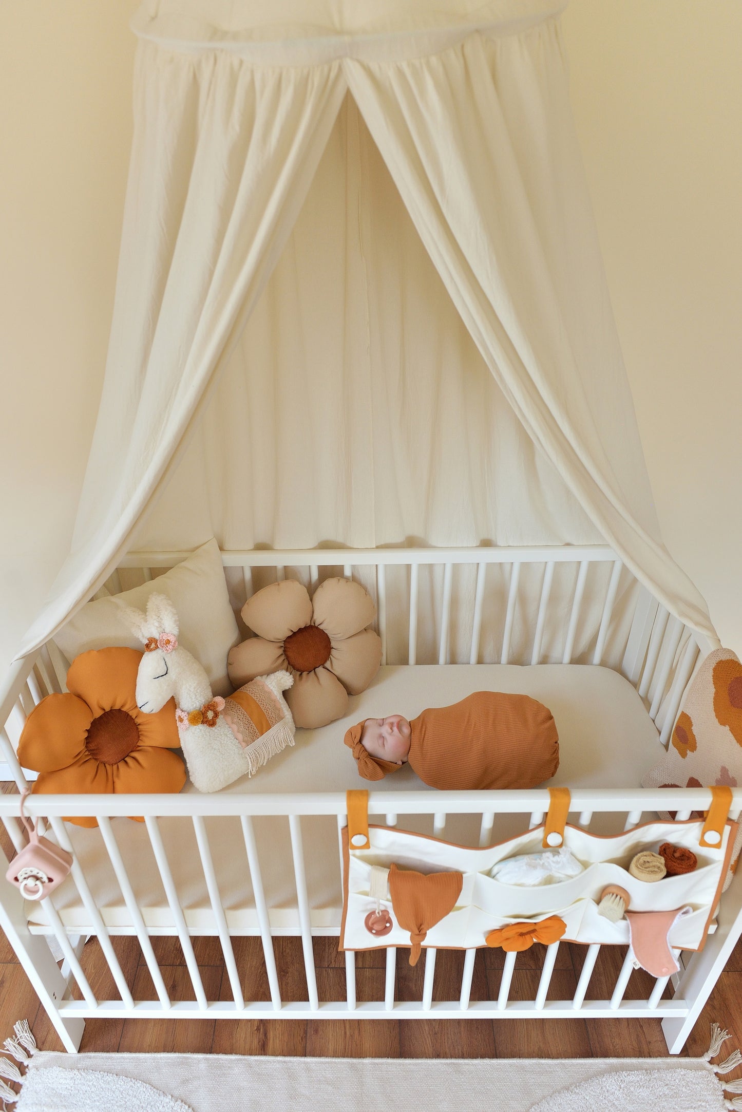 Daisy Decor Pillow in Marigold