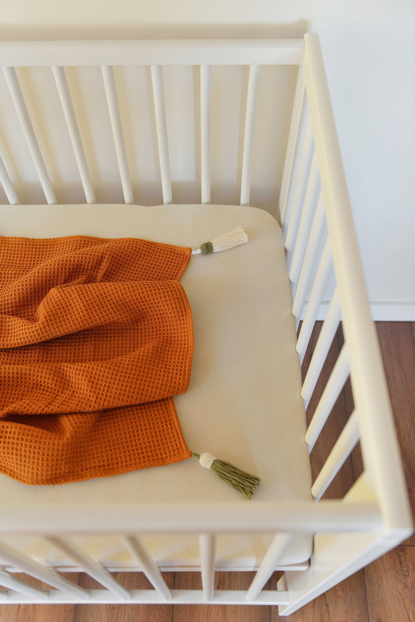 Rust Waffle Weave Cotton Knit Blanket With Boho Tassels