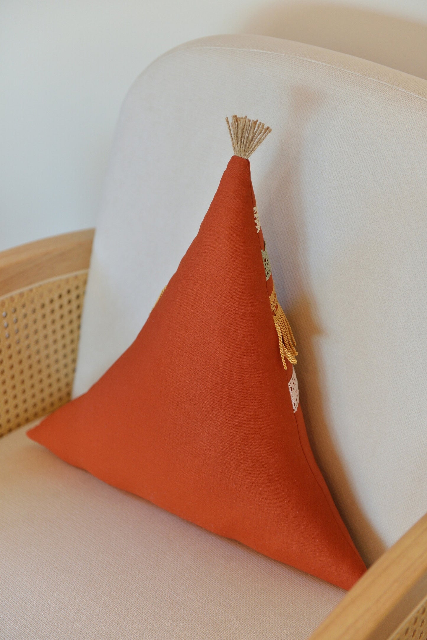 Teepee and Moon Decor Pillow Set