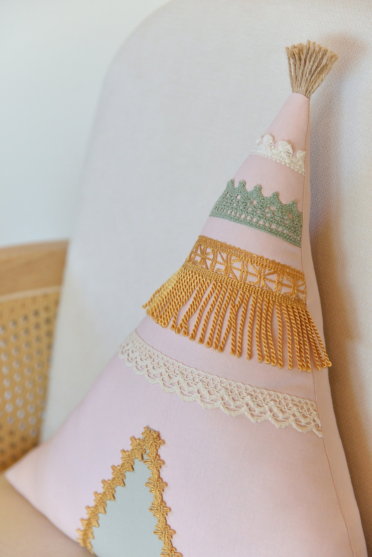 Teepee and Moon Decor Pillow Set