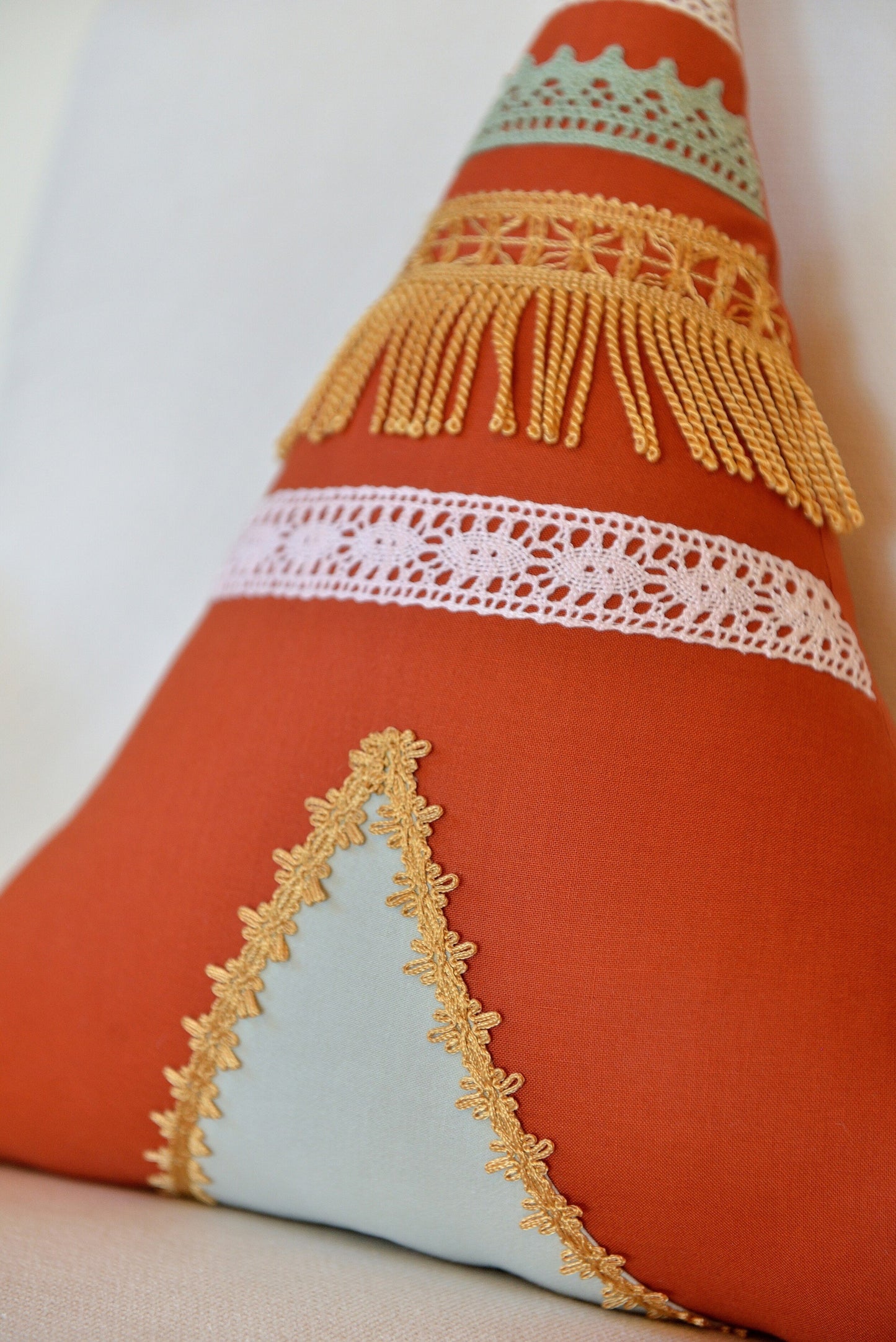 Teepee and Moon Decor Pillow Set